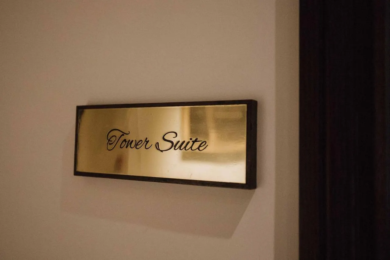 *****  Hotel The Lalit Londres Reino Unido